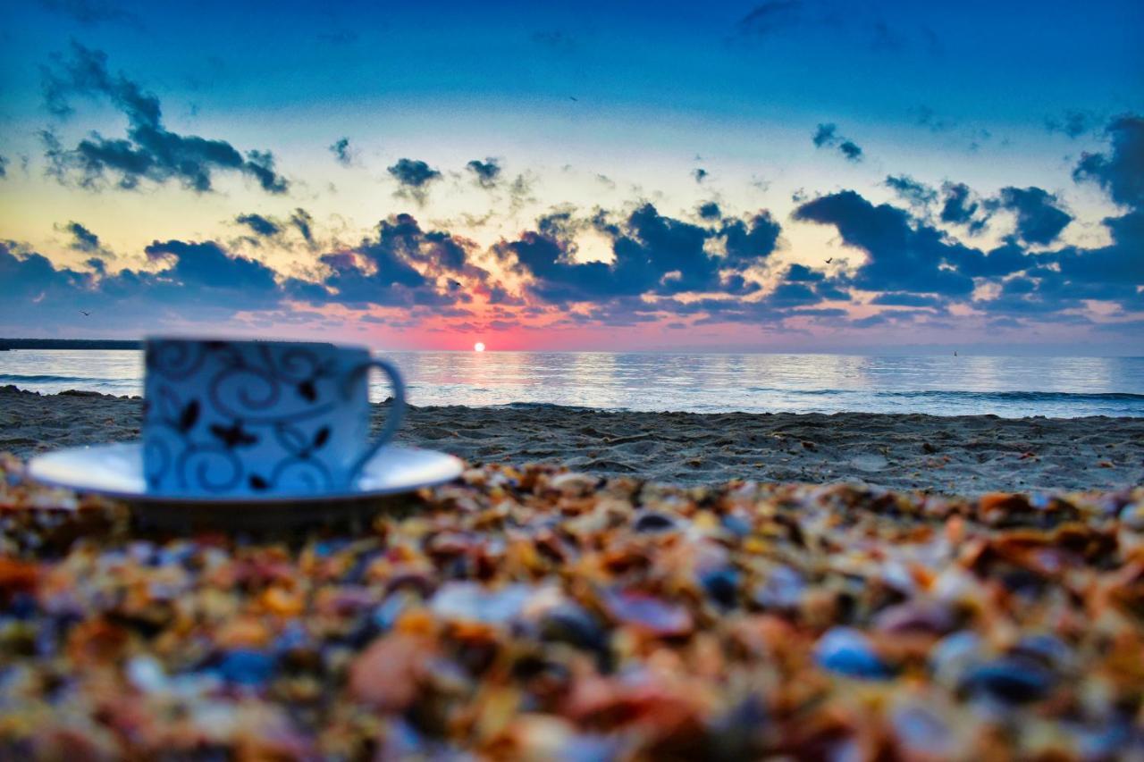 Sunrise By The Sea Lägenhet Constanţa Exteriör bild